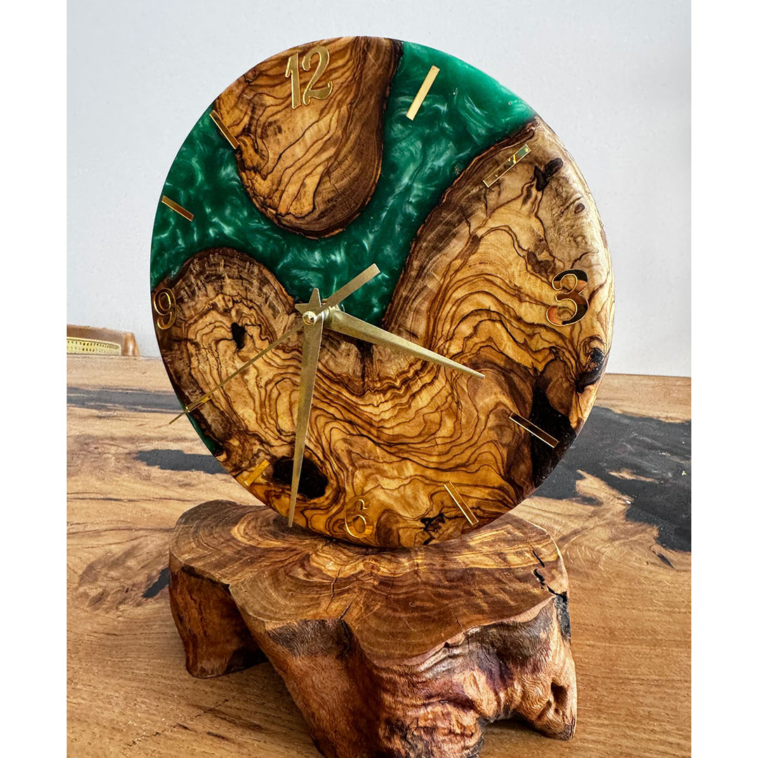 Bordur: Oliventræ og grøn epoxy